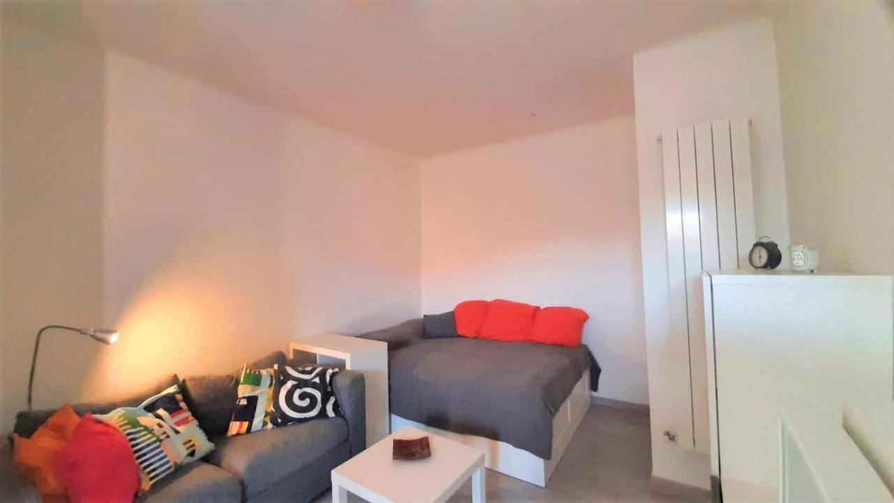 Accomodo Mim23 Monolocale Navigli Apartment Milan Exterior photo